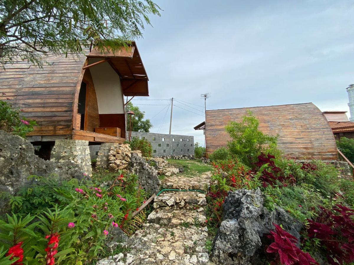 Baron Hill Resort Gunung Kidul Mitra Reddoorz Esterno foto
